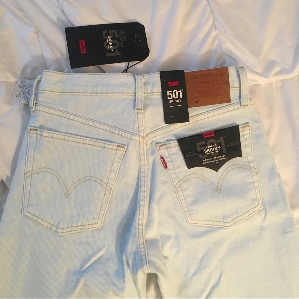 NWT light wash levi’s skinny jeans